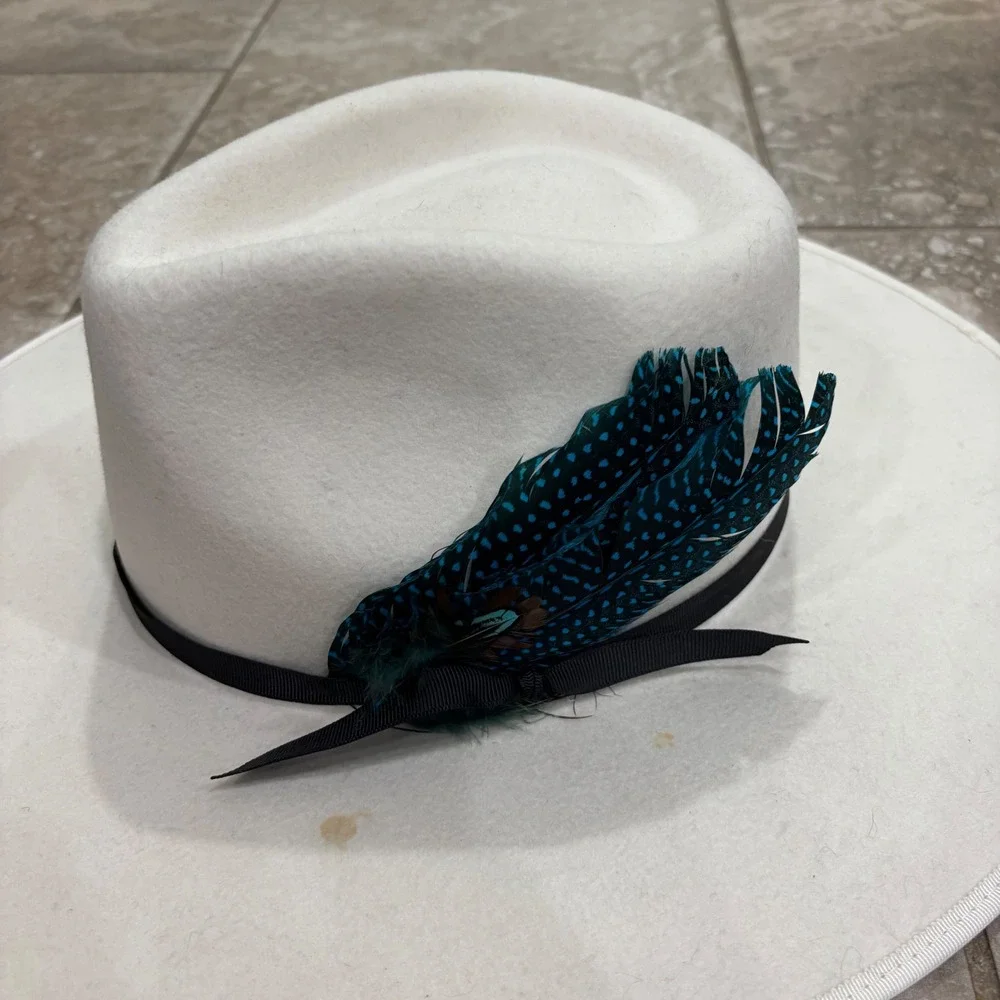 Flea Style White Australian Wool Wide Brim Fedora Hat Texas Feather 58cm